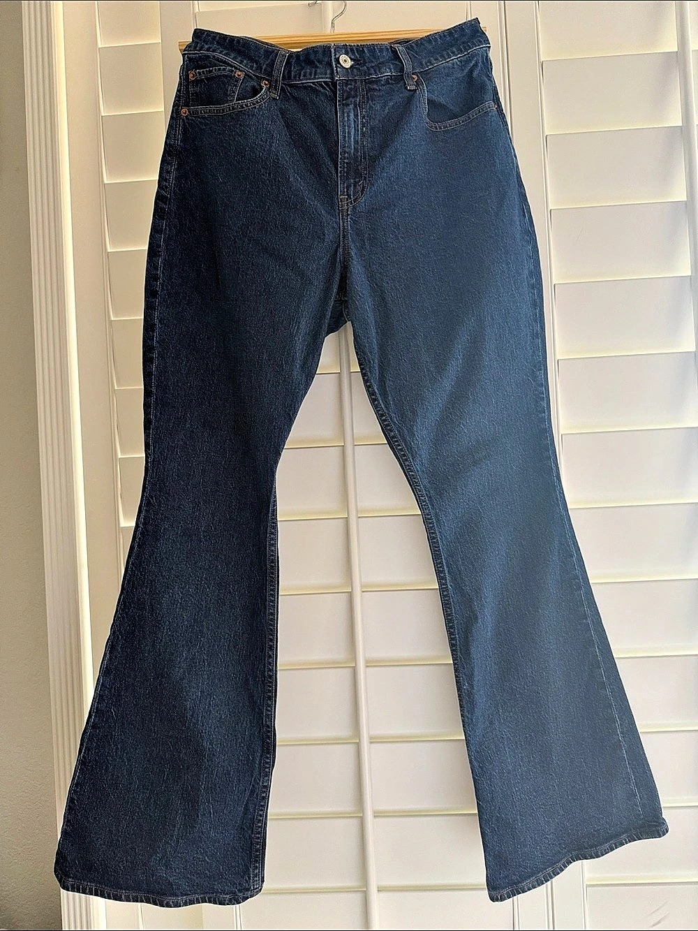 Abercrombie & Fitch Curve Love Mid Rise Bootcut Jean Jeans Blue Waist 32
